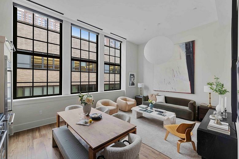 520 West 45th Street #4C