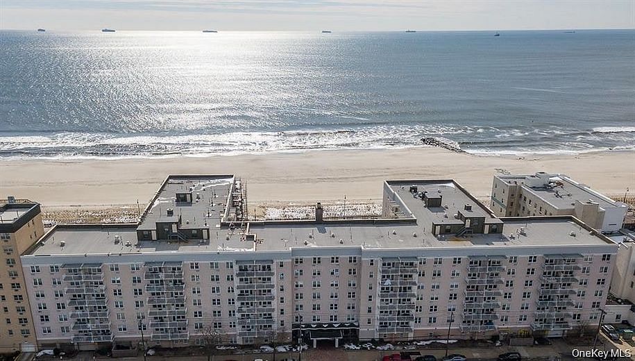 522 Shore Road #3S