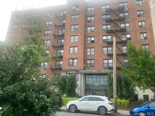 Image 1 of 12 for 5235 Post Road #2J in Bronx, Out Of Area Town, NY, 10471