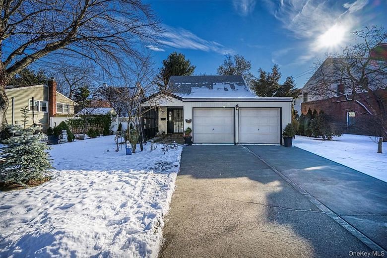 524 Livingston Street