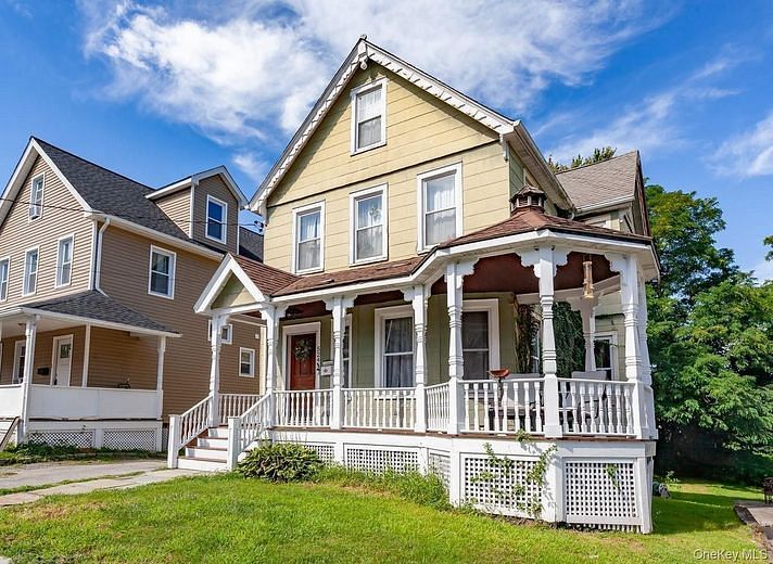 524 Simpson Place