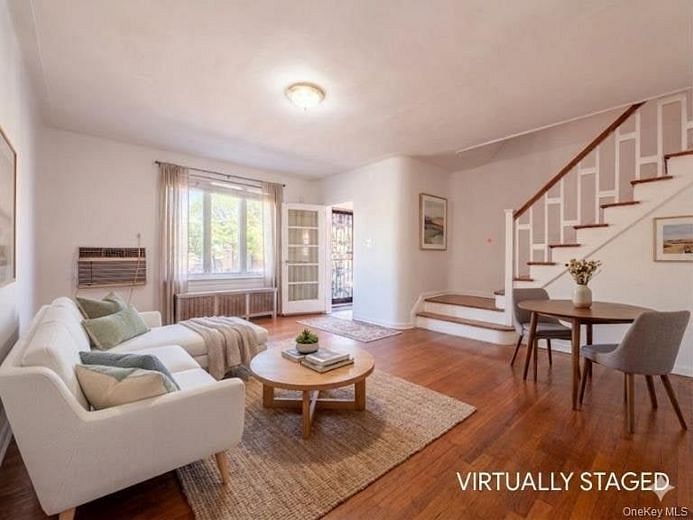 5244 79th Street