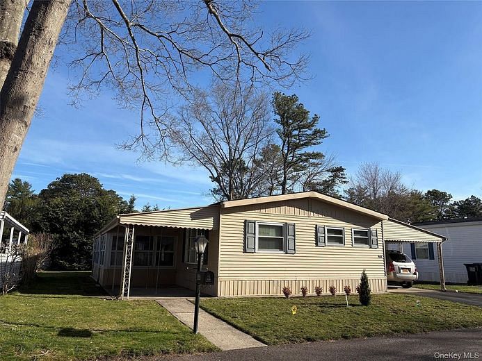 525/207 Riverleigh Avenue #207