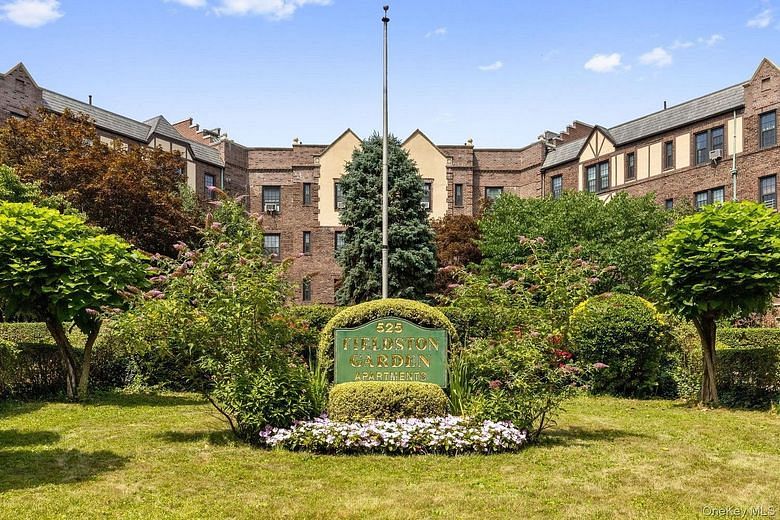 525 W 238th Street #1N