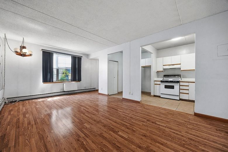 785 Saint Ann's Avenue #23B
