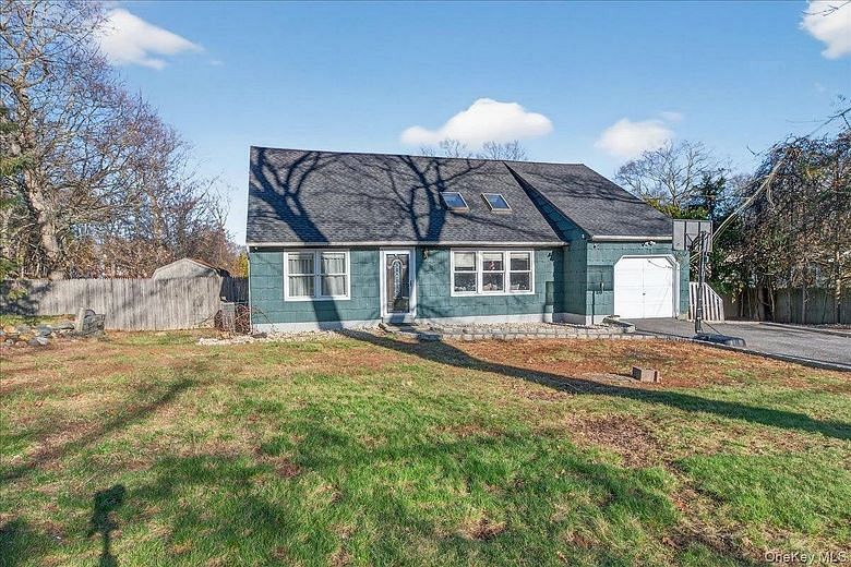 528 Lockwood Drive