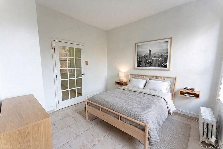 529 E. 12th Street #C5