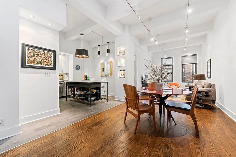 529 West 42nd Street #5B