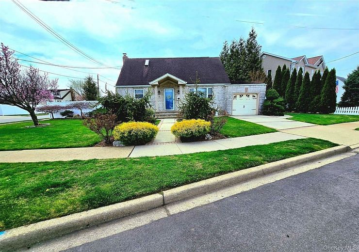 53 Lincoln Boulevard