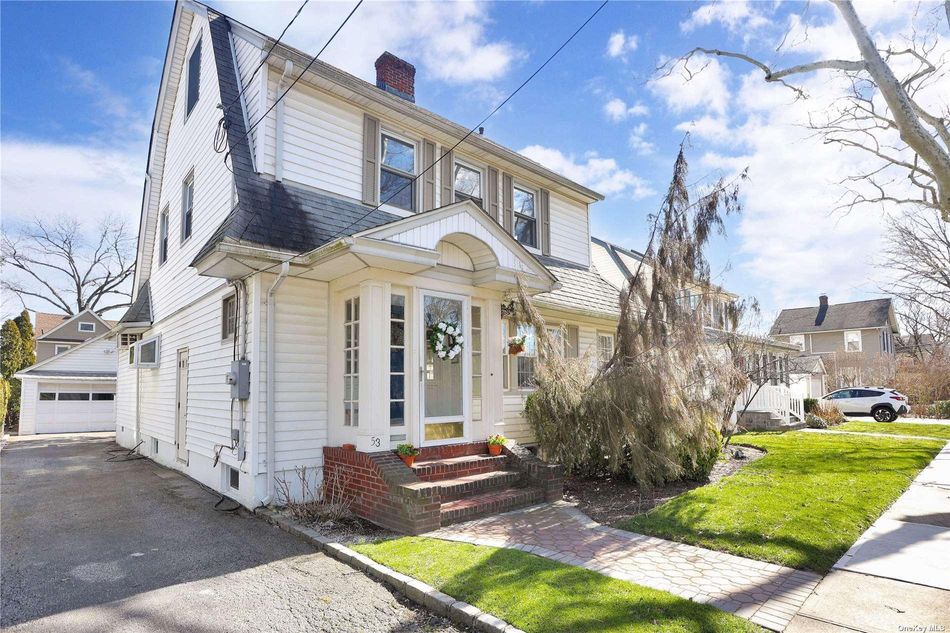 Image 1 of 27 for 53 Walnut Avenue in Long Island, Floral Park, NY, 11001