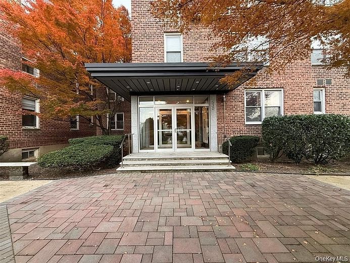 530 Dubois Avenue #7C