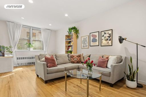 Image 1 of 12 for 530 East 84th Street #2B in Manhattan, NEW YORK, NY, 10028