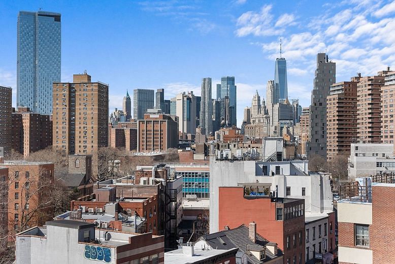 530 Grand Street #D9F