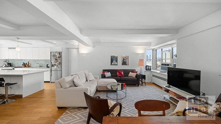 530 Grand Street #D9F