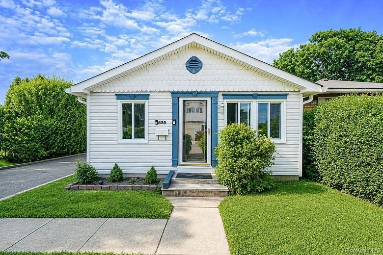 535 Outlook Avenue