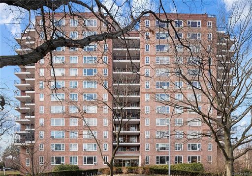 Image 1 of 8 for 5355 Henry Hudson Parkway #1C in Bronx, NY, 10471