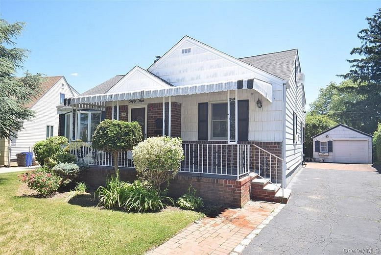 54 Camden Place
