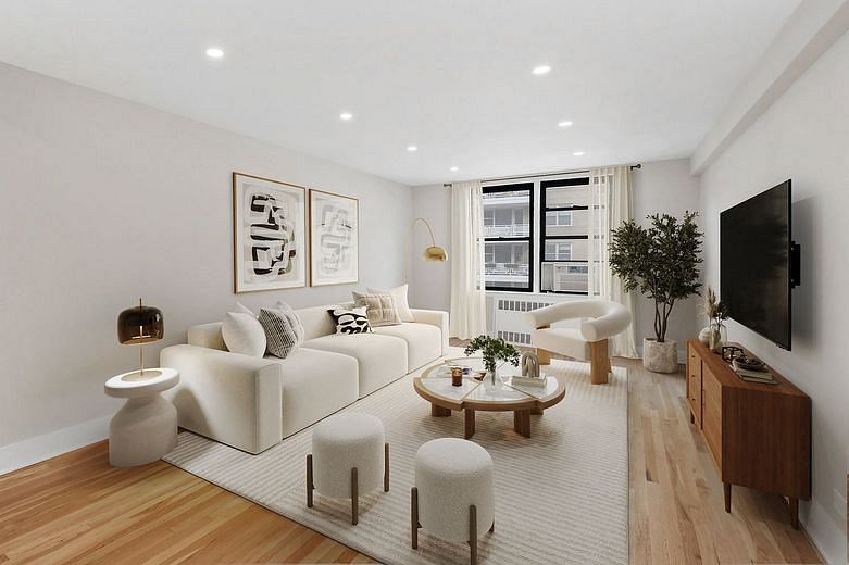 54 East 8th Street #4J