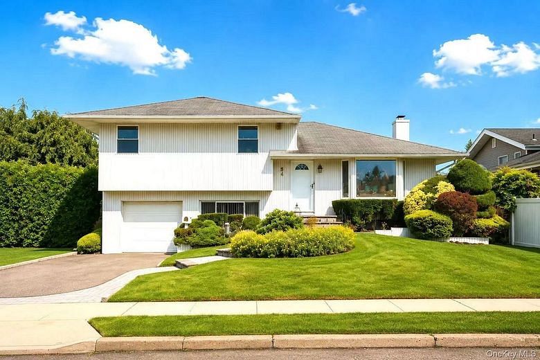 54 Magnolia Lane