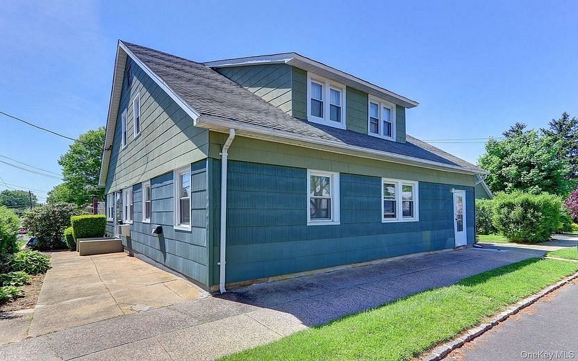 54 Mckinley Avenue