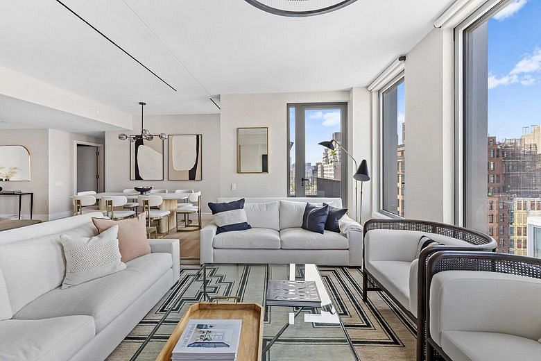 540 Sixth Avenue #11A