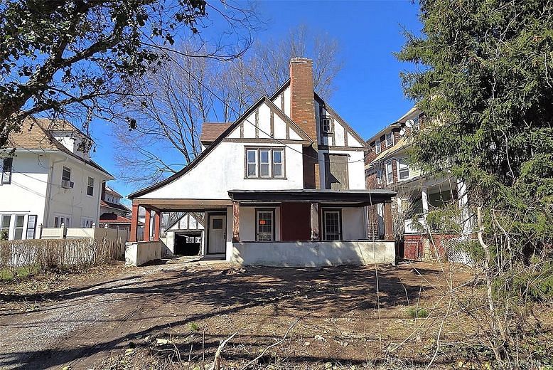 540 Webster Avenue