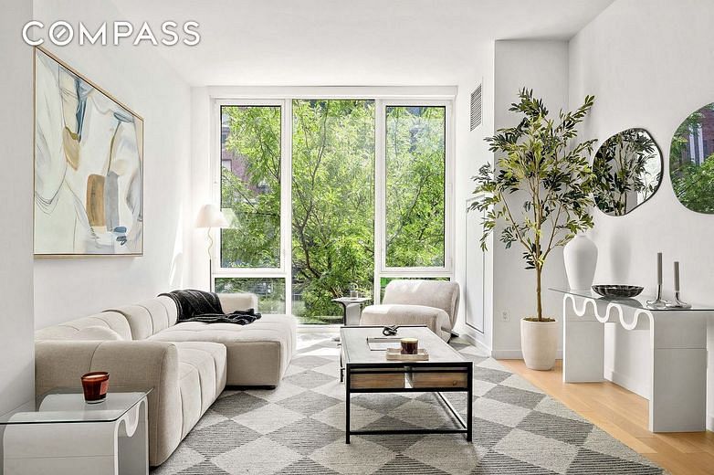 540 West 49th Street #306S