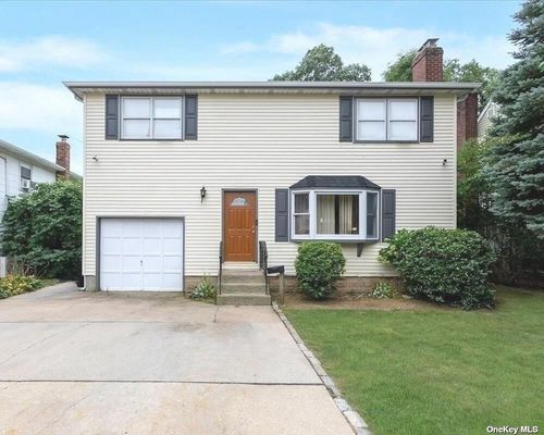 Image 1 of 25 for 542 Christie Street in Long Island, S. Hempstead, NY, 11550