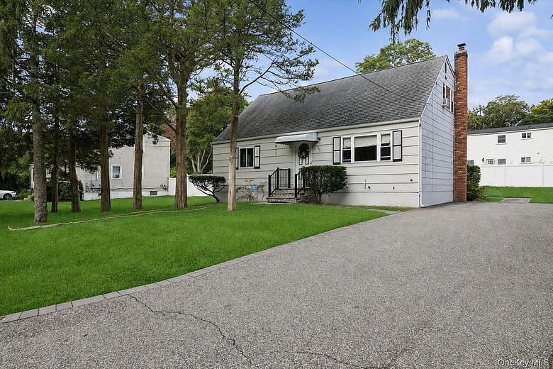 544 Park Avenue