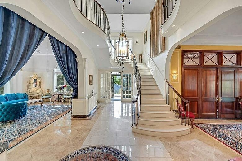 5440 Independence Avenue