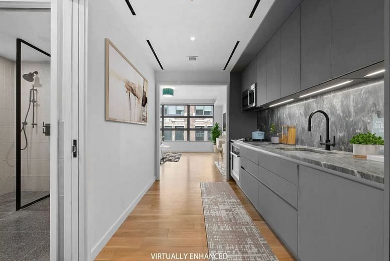 547 West 47th Street #406