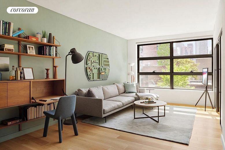 547 West 47th Street #604