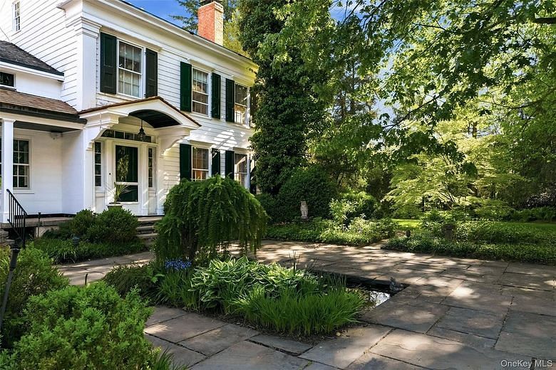 549 Croton Lake Road