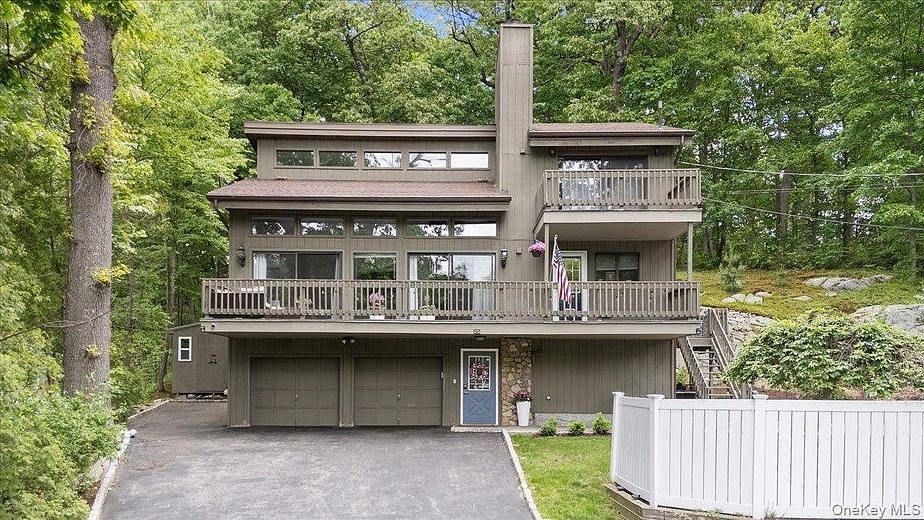 549 Westbrook Drive