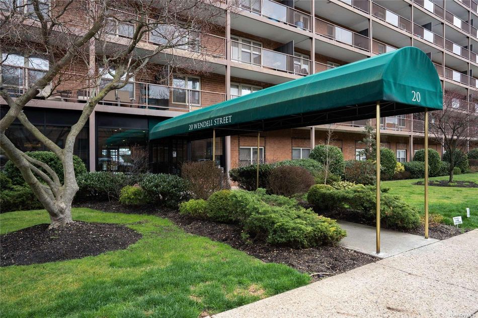 Image 1 of 22 for 20 Wendell Street #24F in Long Island, Hempstead, NY, 11550