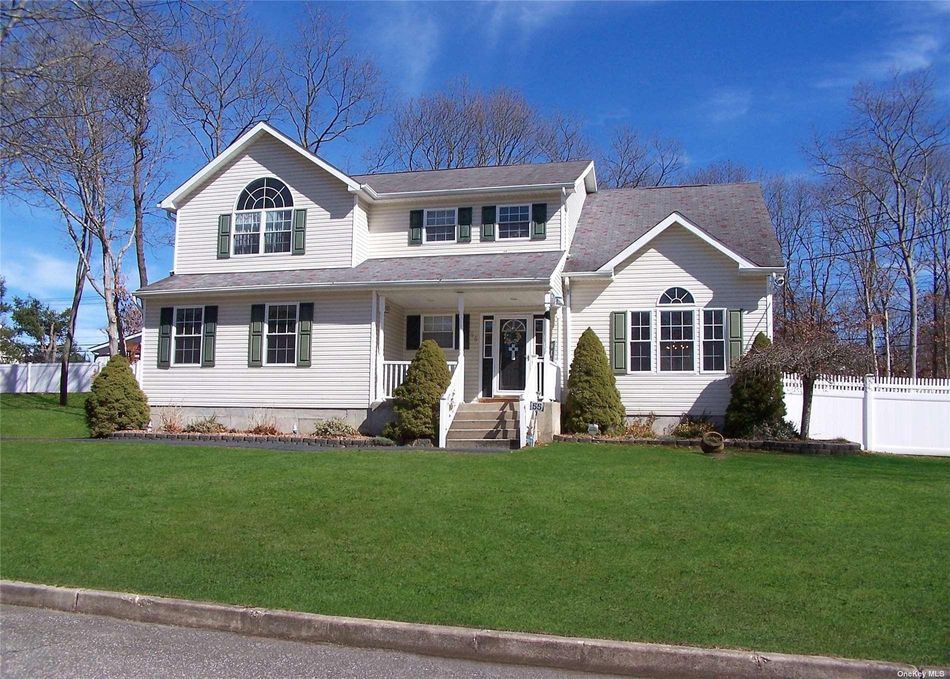 Image 1 of 23 for 55 1st Avenue in Long Island, Holtsville, NY, 11742