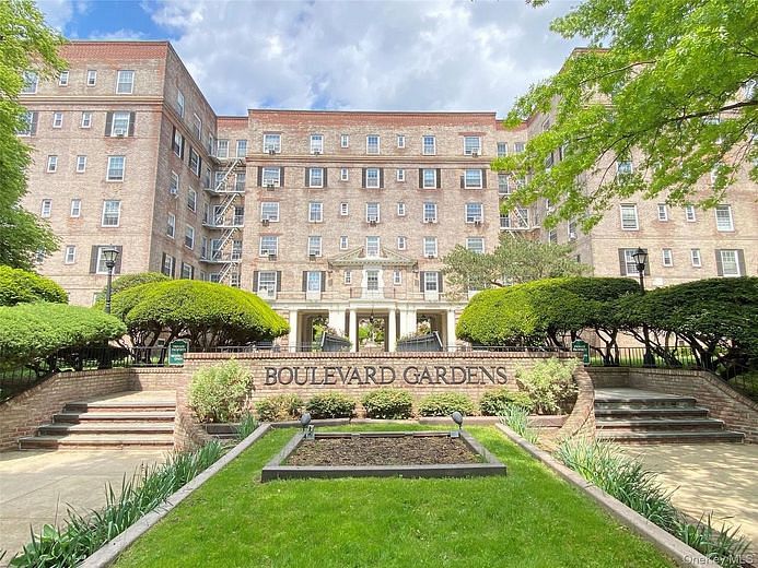 55-23 31st Avenue #1F
