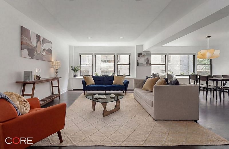 55 East 9th Street #3M
