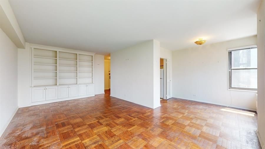 55 East End Avenue #9J