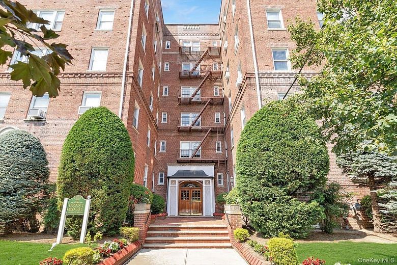 55 Grand Avenue #2A