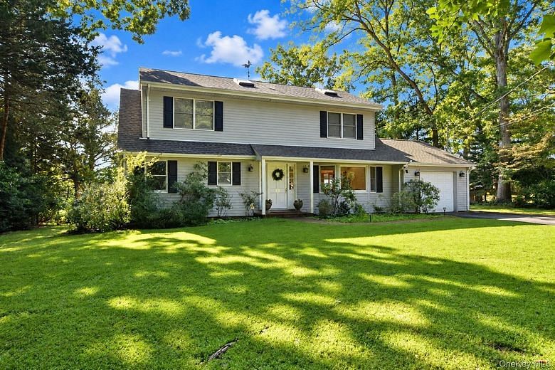 55 Leafy Way