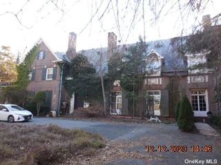 Image 1 of 36 for 55 Sandy Hill Road in Long Island, Oyster Bay Cove, NY, 11771