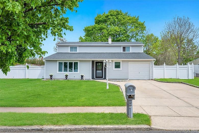 55 Starfire Drive