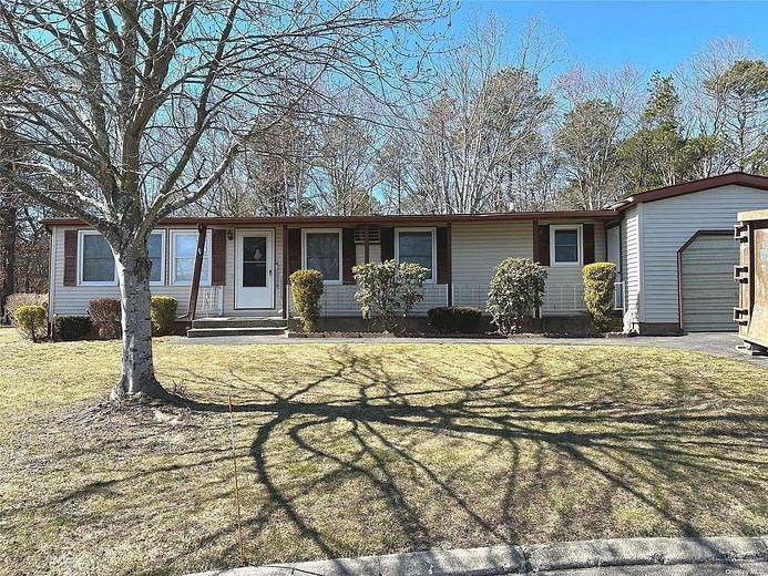 55 Village Circle #1
