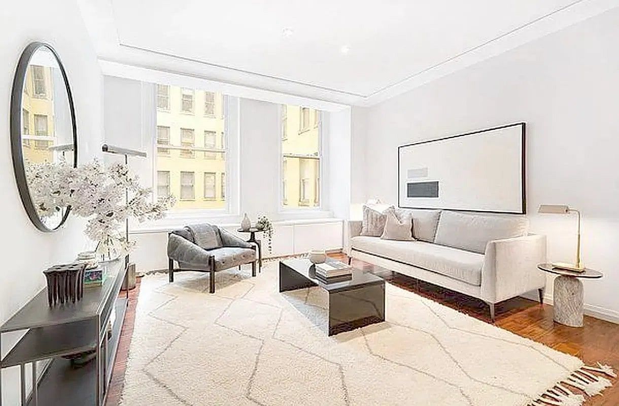 55 Wall Street #825