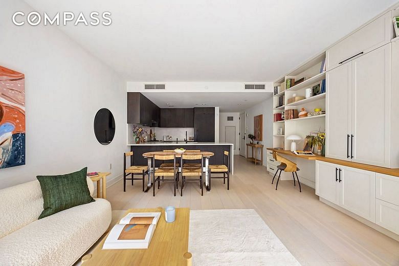 55 West 17th Street #901