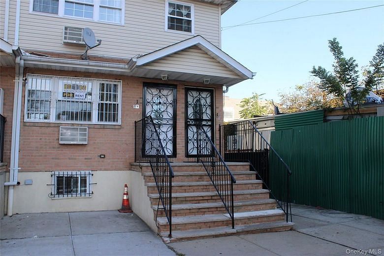 55 Wyona Street