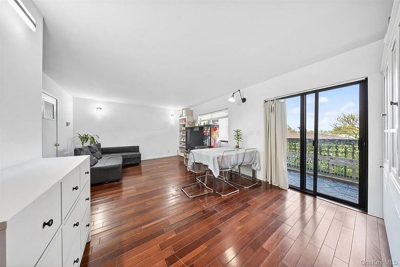 550 115th Street #550D