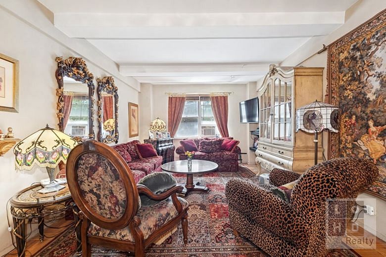 550 Grand Street #J2F