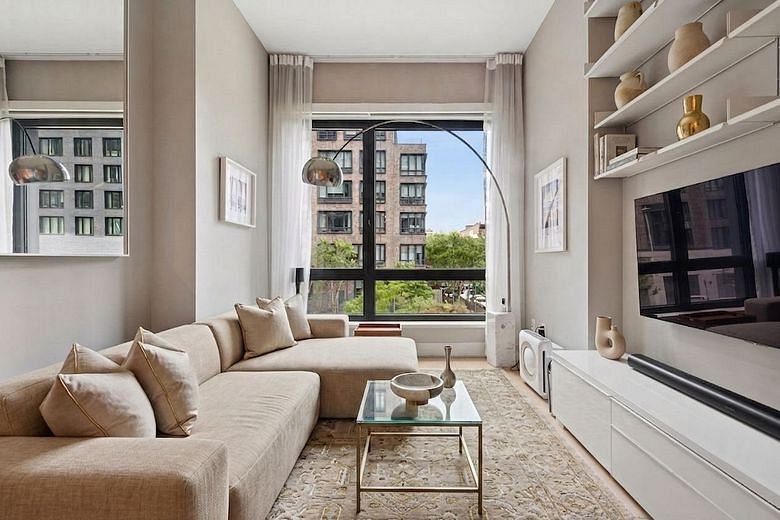 550 Vanderbilt Avenue #209